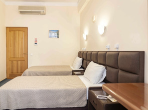 Отель Мирит