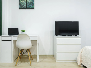 Квартира Апартаменты с Великолепным Видом на Реку и Город с Отдельной Детской Спальней