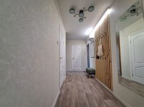 Квартира новая до 4+2 человек "Версаль апартмент"