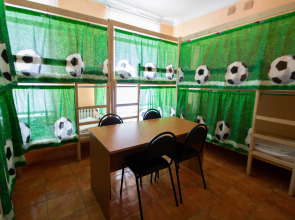 Хостел Champion