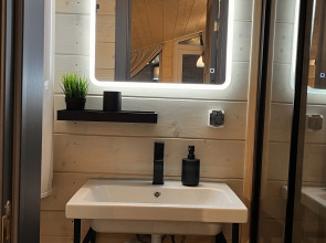 Частный дом среди леса в 15 минутах езды от Кировска