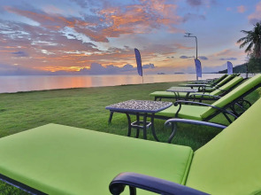 Отель Vannee Golden Sands Resort