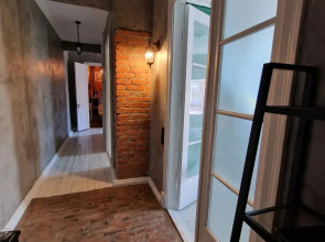 Квартира Арт-лофт в центре у вокзала