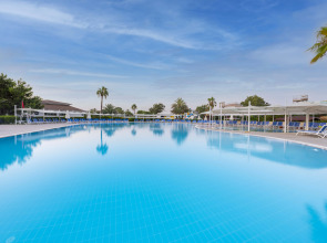 Отель Asteria Family Resort Side