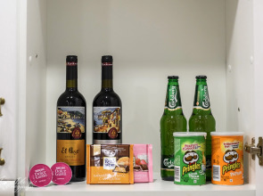 Апартаменты Однокомнатные на Дуки, 11 этаж, Мишки