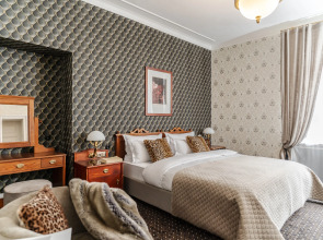 Отель H15 Francuski Hotel