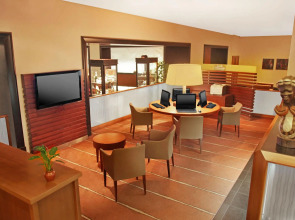 Отель Sheraton Kampala