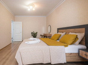 Апартаменты Двухспальные с Гостиной Комнатой в Центре Города