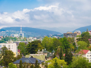 Апартаменты у Дендрария в ЖК Метрополь на самом высоком этаже, где есть бассейн