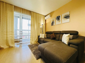 Квартира Nasutki38 Персиковый пломбир