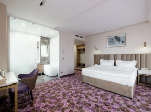 Orient Hotel Bishkek (Ориент отель Бишкек)