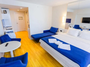 Апарт-отель Central Hotel Orbi City Batumi block ABC