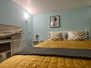 Двухуровневая студия Bright Yellow на Электрозаводской