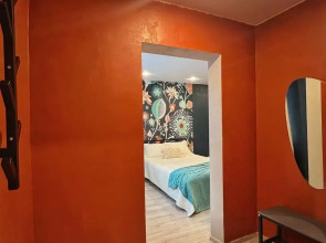 Апартаменты Тишина у Метро и Парка