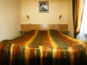 Отель Лионъ