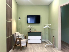 Квартира Однокомнатная на Кошевого 25с1 1