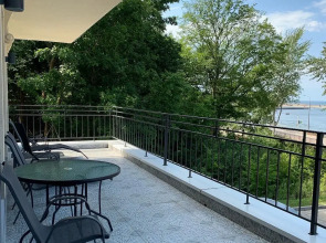 Апартаменты Балтик Апарт Терраса с видом на море