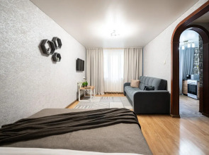 Апартаменты Пять Звёзд Сквер Алое Поле