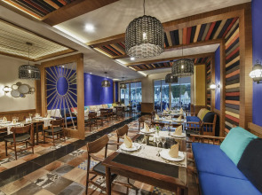 Отель Botanik Platinum