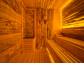 Отель Almira Thermal Spa & Convention Center