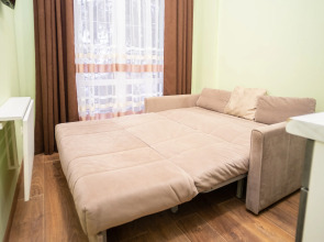 Апартаменты Red Apartments Арт Лайт Сити Апартамент Рихтер