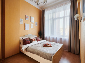 Квартира GM Apartments Стильная Трехкомнатная в Доме на Набережной