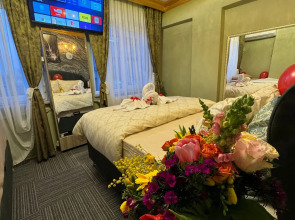 Апартаменты Gur Royal Suit