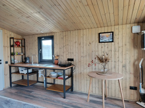 Частный дом Загородный комплекс на берегу реки с баней 1