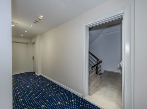 Бутик-отель Airport Waves