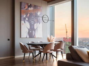 Красивый панорамный апартамент с 2 спальнями