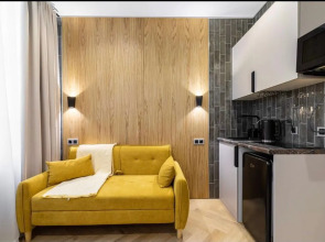 Апартаменты премиум Red Apartments 4-ех местные