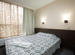 Отель Very Hotel