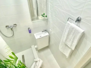 Апартаменты Студия Малахит с Парящей Кроватью