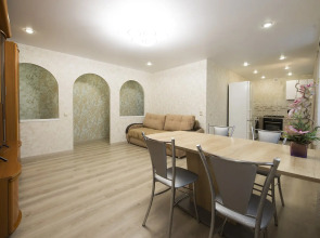 Квартира на Козленской 76 НаСутки35