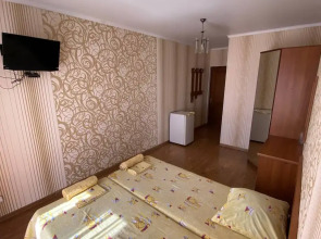 Гостевой дом Лазурит