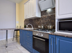 Апартаменты Шафран Ирины Савельевой - В центре у курортного бульвара - Закрытый двор