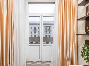 Апартаменты на площади Победы