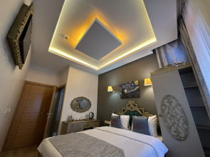 Отель Ethnica Old City