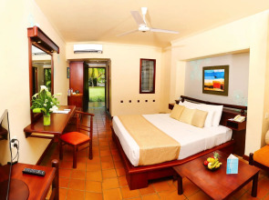 Курортный отель The Palms