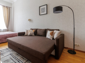 Апартаменты у Казанского Собора DereMRents ДереМРентс