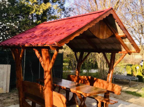 Апартаменты Sunny & Green