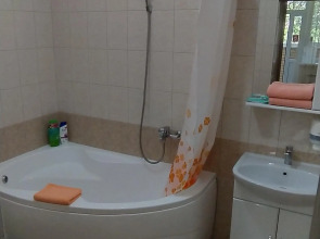 Апартаменты Ворошилова 136