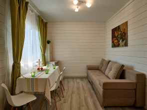 Частный Дом Родниковая 12