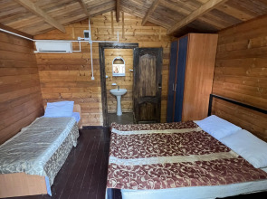 База Отдыха Pitsunda House