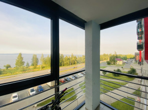 Апартаменты с Видом на Озеро