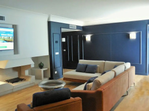 Отель MARECHIARO