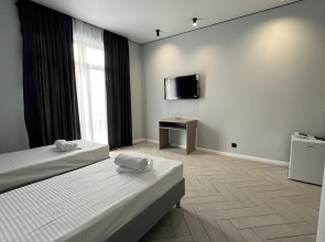 Отель Aurora Inn Gagra