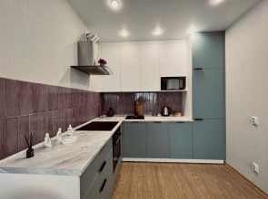 Квартира 2-к Квартира на Тургенева 8