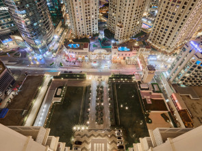 Апартаменты Bnbmehomes Marina Gem 5 min walk to Flying Cup - 2503