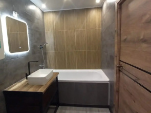 Квартира с евроремонтом в новом доме с закрытой территорией